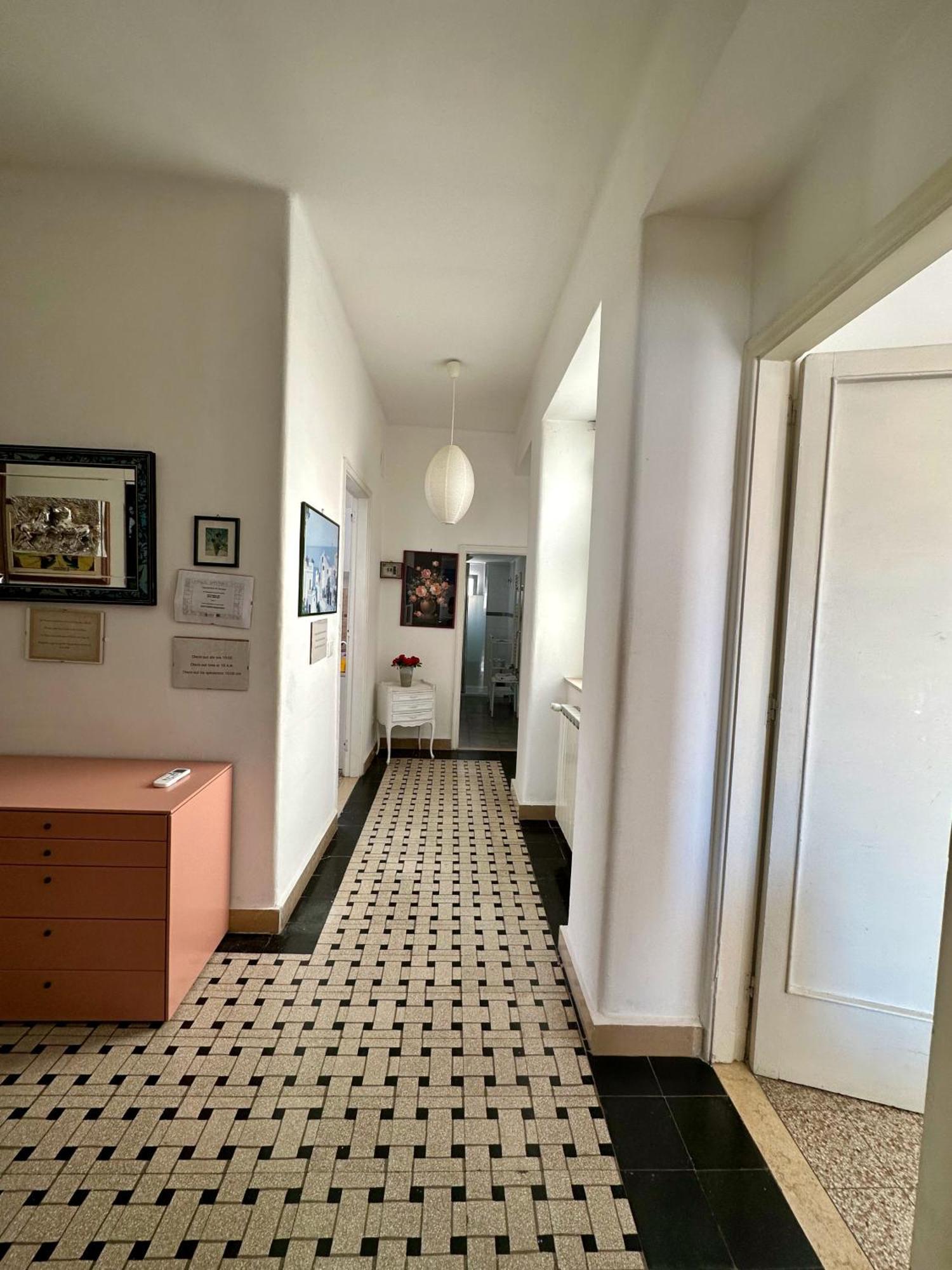 Appartamento Via Trevisani Bari Luaran gambar